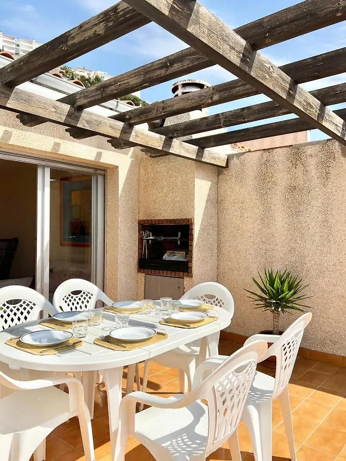 Apartamento Frente Al Mar Con Piscina Roses Hiszpania