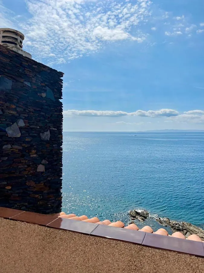 Apartamento Frente Al Mar Con Piscina Roses Apartment