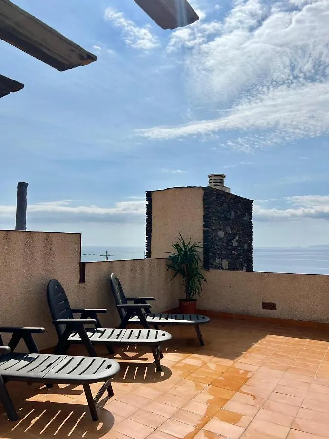 Apartamento Frente Al Mar Con Piscina Roses