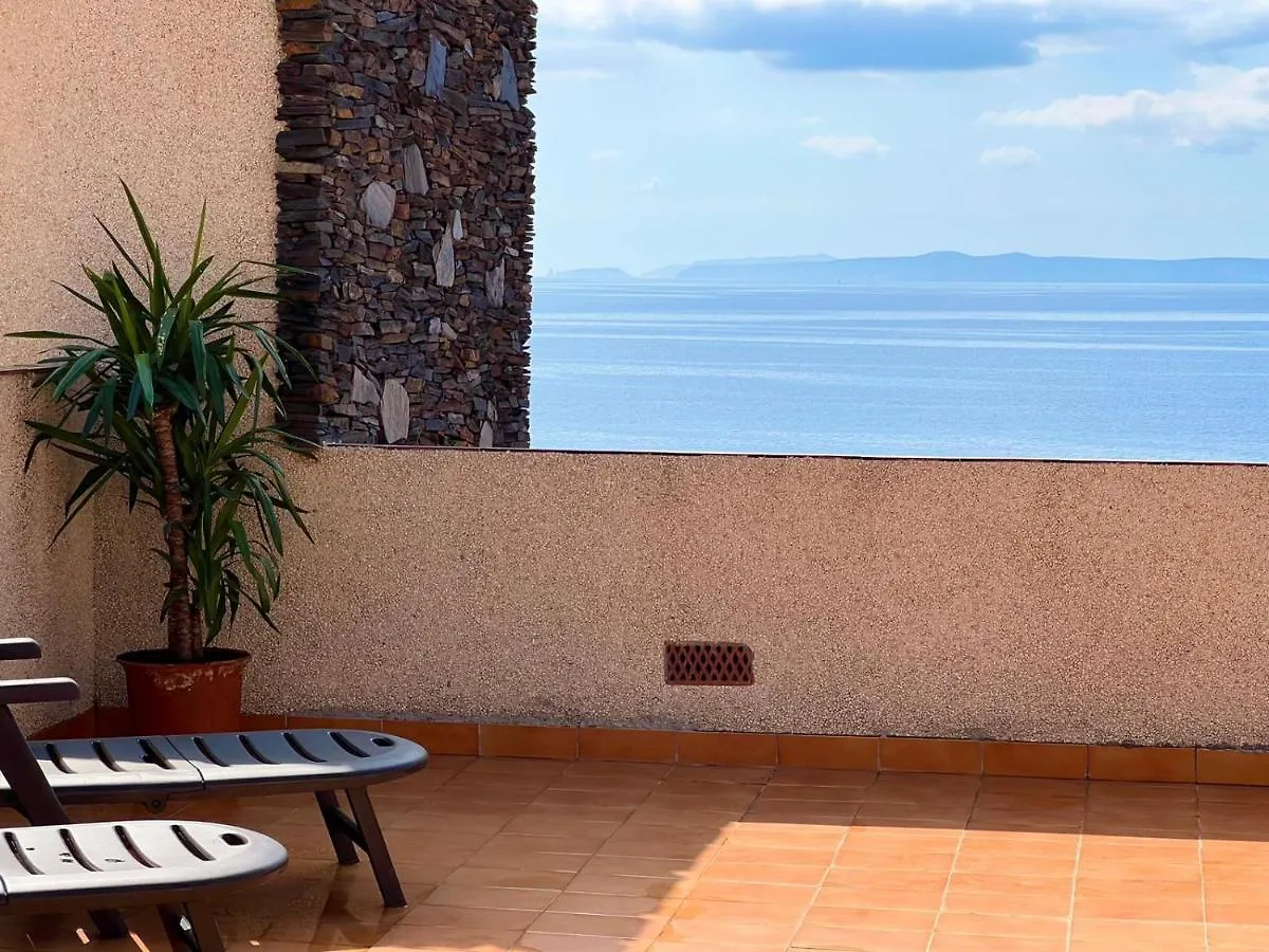 Apartamento Frente Al Mar Con Piscina Roses 0*,